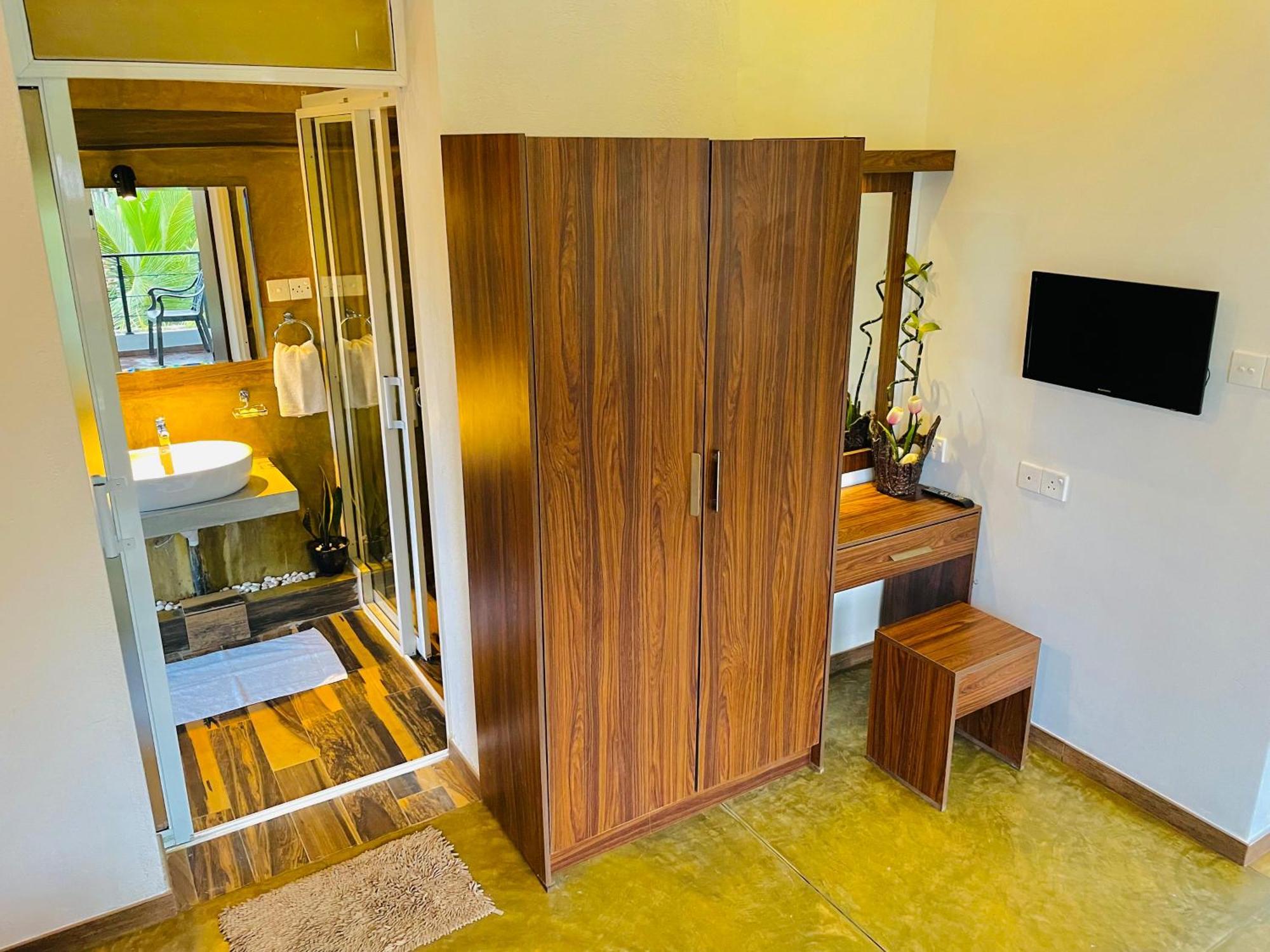 8 Plus Luxury Apartments Negombo Exterior foto